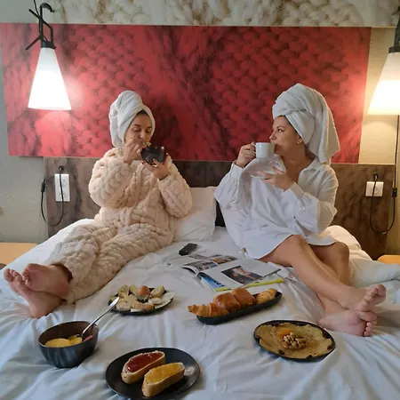 Ibis Arcachon De Buch 3*