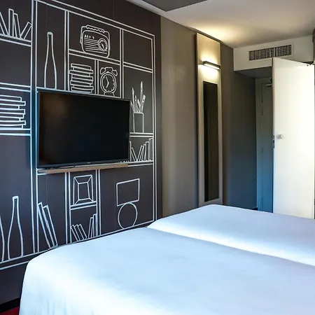 Ibis Arcachon De Buch Hotel