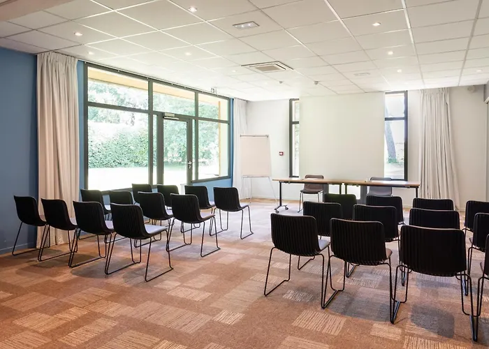 Hotel Ibis Arcachon De Buch