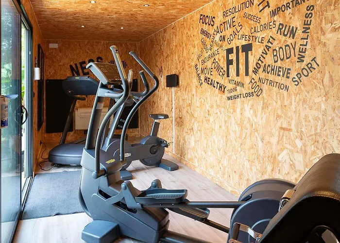 Hotel Ibis Arcachon De Buch 3*